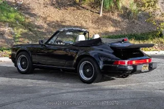 Foto 9 di 24: 1988 Porsche Carrera
