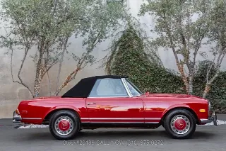 Foto 10 di 24: 1970 Mercedes Benz 280SL