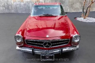 Foto 15 di 24: 1970 Mercedes Benz 280SL