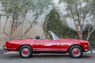 Foto 4 di 24: 1970 Mercedes Benz 280SL