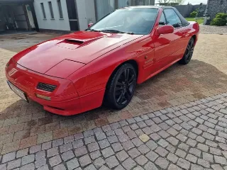 Foto 3 di 8: Mazda RX-7 Cabriolet | 1988 | Route 66 Auctions