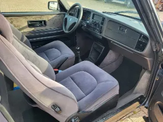 Foto 2 di 8: Saab 900i 16 | 1992 | Route 66 Auctions