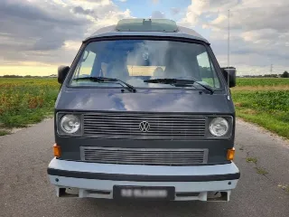 Foto 4 di 8: Volkswagen T3 Dehler Camper | 1985 | Route 66 Auctions