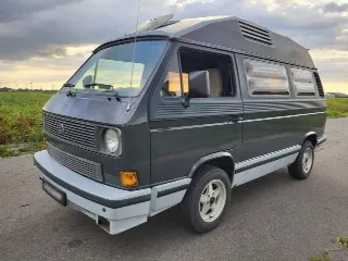 Foto 7 di 8: Volkswagen T3 Dehler Camper | 1985 | Route 66 Auctions