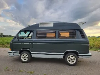 Foto 8 di 8: Volkswagen T3 Dehler Camper | 1985 | Route 66 Auctions