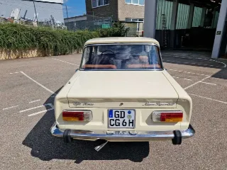 Foto 7 di 15: Alfa Romeo Giulia Nuova Super 1300 | Route 66 Auctions