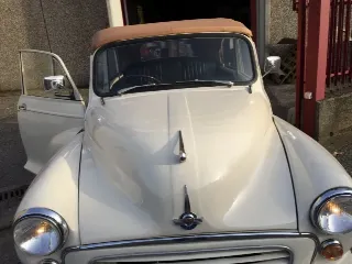 Foto 4 di 8: Morris Minor 1000 Convertible | Route 66 Auctions