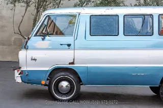Foto 12 di 24: 1965 Dodge A100