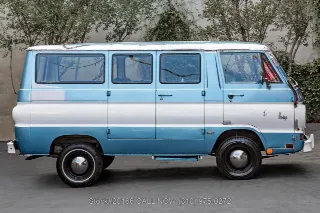 Foto 4 di 24: 1965 Dodge A100