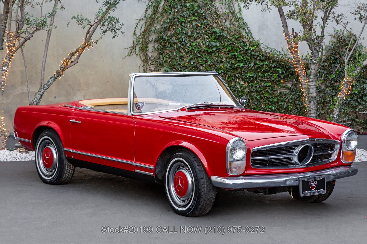 1967 Mercedes Benz 230SL