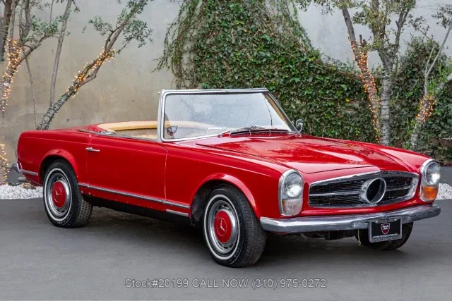 1967 Mercedes Benz 230SL
