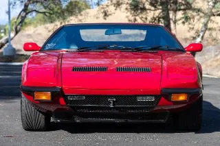 Foto 3 di 24: 1971 DeTomaso Pantera