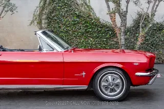 Foto 17 di 24: 1966 Ford Mustang Convertible