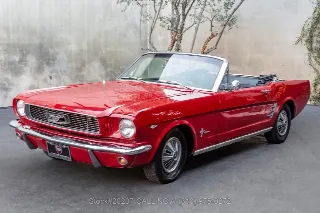 Foto 9 di 24: 1966 Ford Mustang Convertible