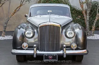 Foto 3 di 24: 1960 Bentley S2