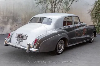 Foto 6 di 24: 1960 Bentley S2