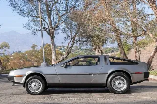 Foto 13 di 24: 1981 DeLorean DMC 12