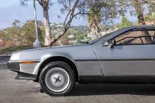 Foto 14 di 24: 1981 DeLorean DMC 12