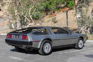 Foto 5 di 24: 1981 DeLorean DMC 12