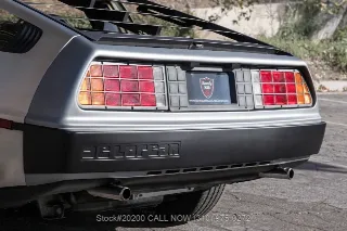 Foto 8 di 24: 1981 DeLorean DMC 12