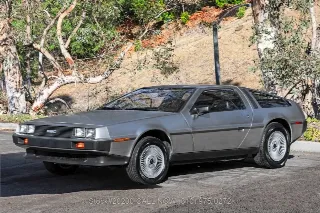 Foto 9 di 24: 1981 DeLorean DMC 12