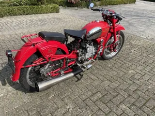 Foto 5 di 8: Moto Guzzi Falcone Sport | 1954 | Route 66 Auctions
