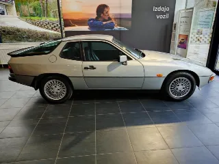 Foto 5 di 8: Porsche 924 Turbo | 1980 | Route 66 Auctions