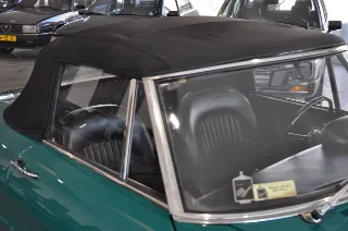 Foto 28 di 44: Alfa Romeo Spider 1300 Junior