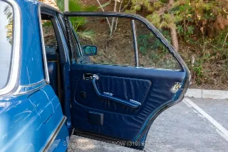 Foto 24 di 24: 1982 Mercedes Benz 300D