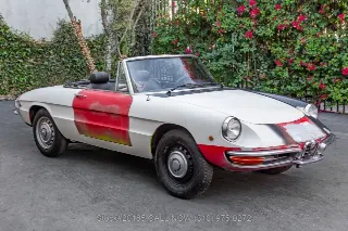 Foto 3 di 24: 1969 Alfa Romeo 1750 Spider