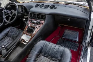 Foto 22 di 24: 1973 Ferrari 365GT4 2+2
