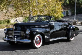 Foto 8 di 24: 1941 Cadillac Series 62