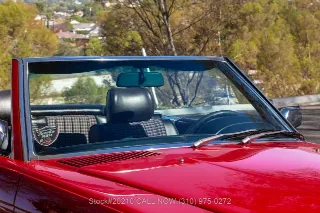 Foto 21 di 24: 1983 Mercedes Benz 280SL