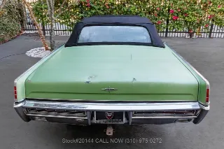 Foto 11 di 24: 1967 Lincoln Continental