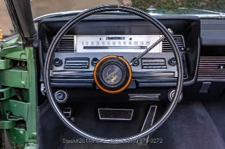 Foto 24 di 24: 1967 Lincoln Continental
