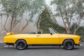 Foto 4 di 24: 1965 Chevrolet Corvair