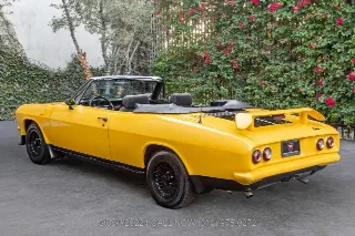 Foto 7 di 24: 1965 Chevrolet Corvair