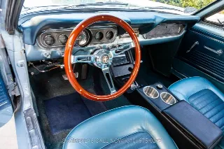 Foto 18 di 24: 1966 Ford Mustang