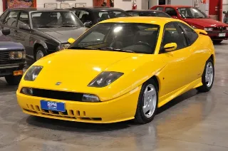 Foto 5 di 30: Fiat Coupe 2.0 i.e. turbo 16V Plus CRS meccanica totalmente revisionata