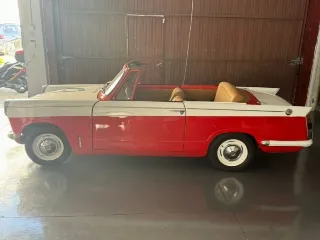 Foto 4 di 8: Triumph Herald 1200 | 1961 | Route 66 Auctions