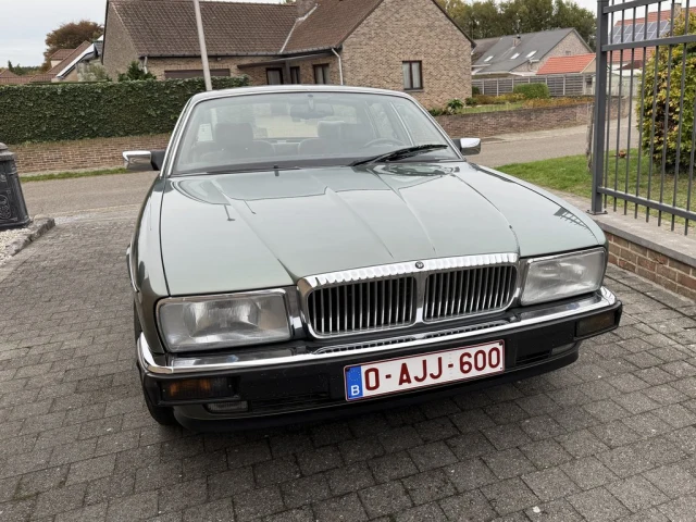 Daimler 4.0 Litre | 1993 | Route 66 Auctions