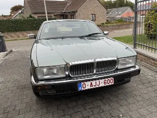 Foto 1 di 8: Daimler 4.0 Litre | 1993 | Route 66 Auctions