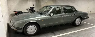 Foto 4 di 8: Daimler 4.0 Litre | 1993 | Route 66 Auctions