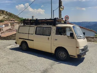 Foto 4 di 8: Nissan Urvan E23 | 1986 | Route 66 Auctions