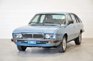 Foto 3 di 30: Lancia Gamma 2.0