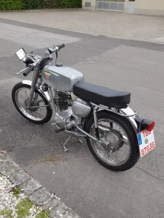 Foto 4 di 8: Moto Morini Corsaro | 1962 | Route 66 Auctions