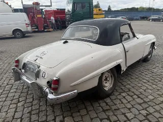 Foto 8 di 16: Mercedes-Benz 190 SL | 1956 | Route 66 Auctions