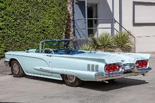 Foto 7 di 24: 1960 Ford Thunderbird