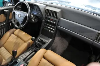 Foto 15 di 30: Alfa Romeo 164 3.0i V6 24V cat Q4 Recaro