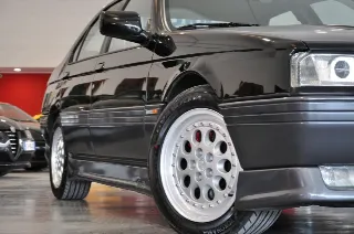 Foto 7 di 30: Alfa Romeo 164 3.0i V6 24V cat Q4 Recaro